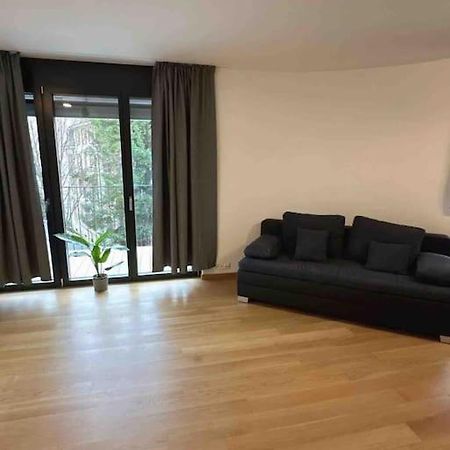 Apartmán Neubau In Zuerich Oerlikon Exteriér fotografie
